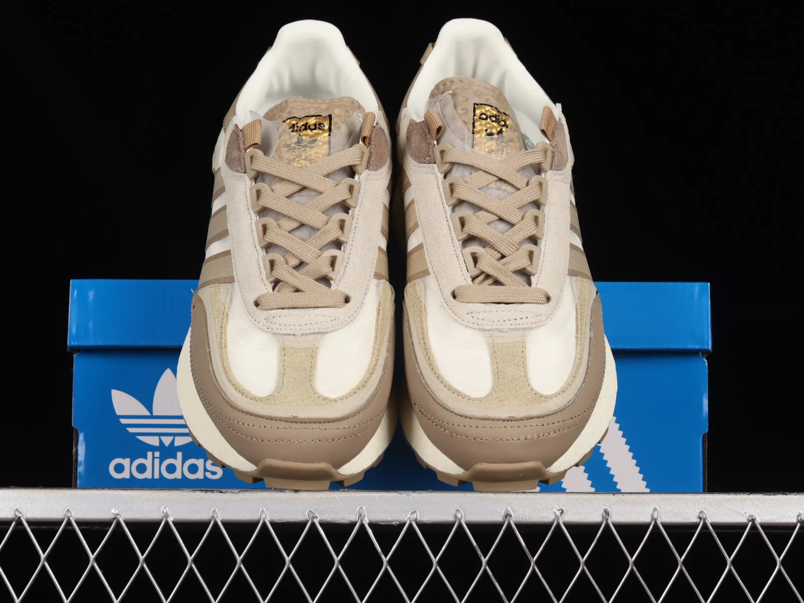 Adidas Originals Retropy E5 Brown Cloud White Gold HQ3657