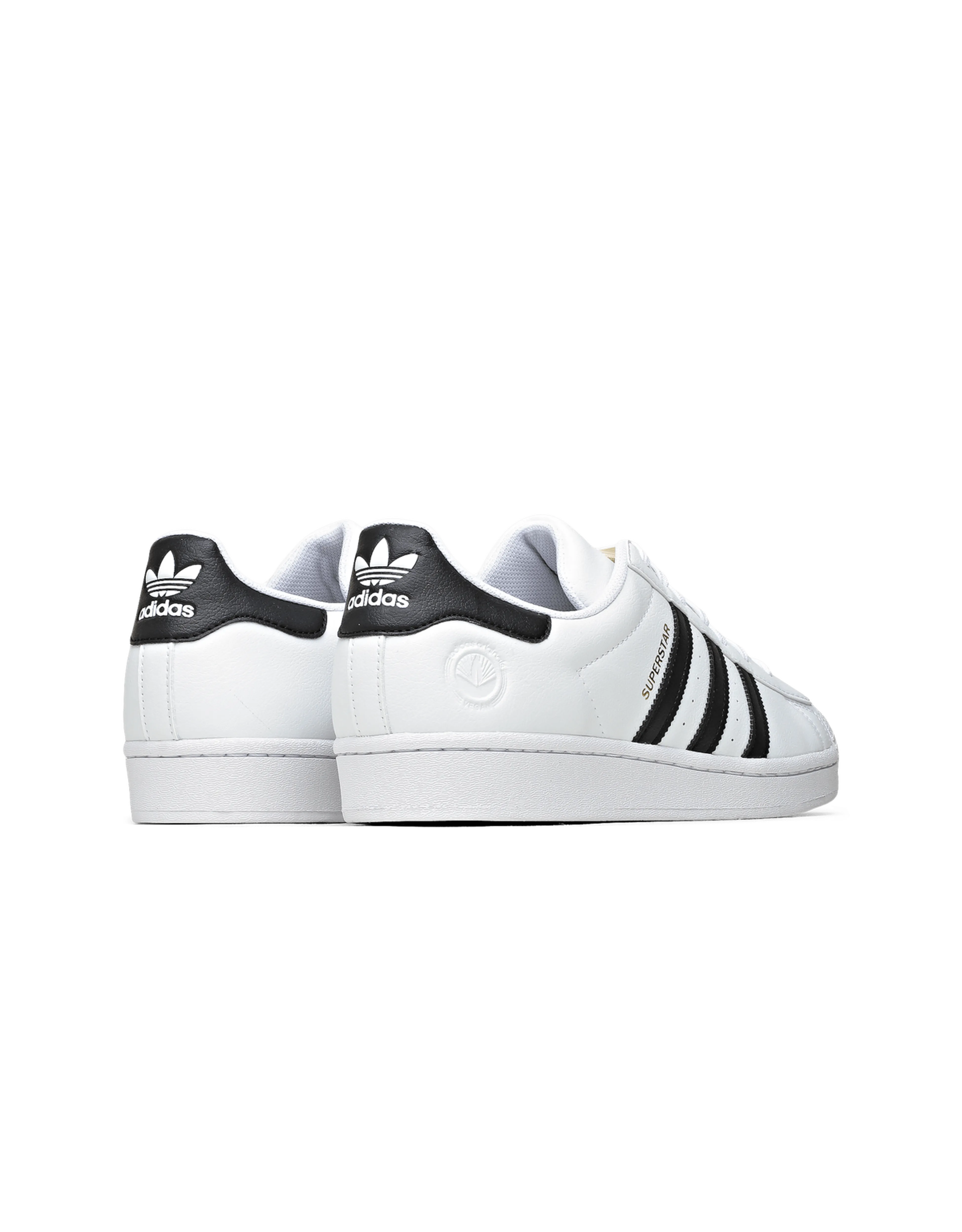 adidas     Superstar Vegan  