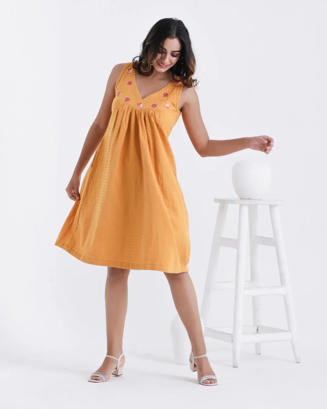 Amara lily Dress