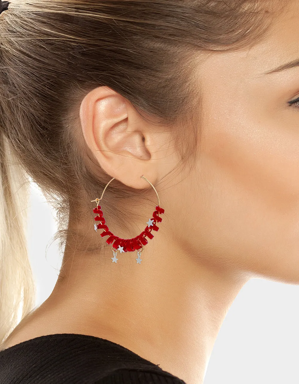 BETSEYS HOLIDAY COIL HOOP EARRINGS RED