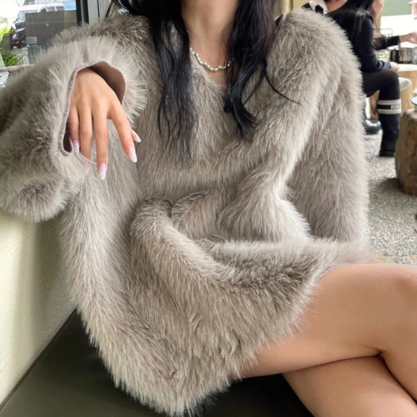 BRISTY SWEATER