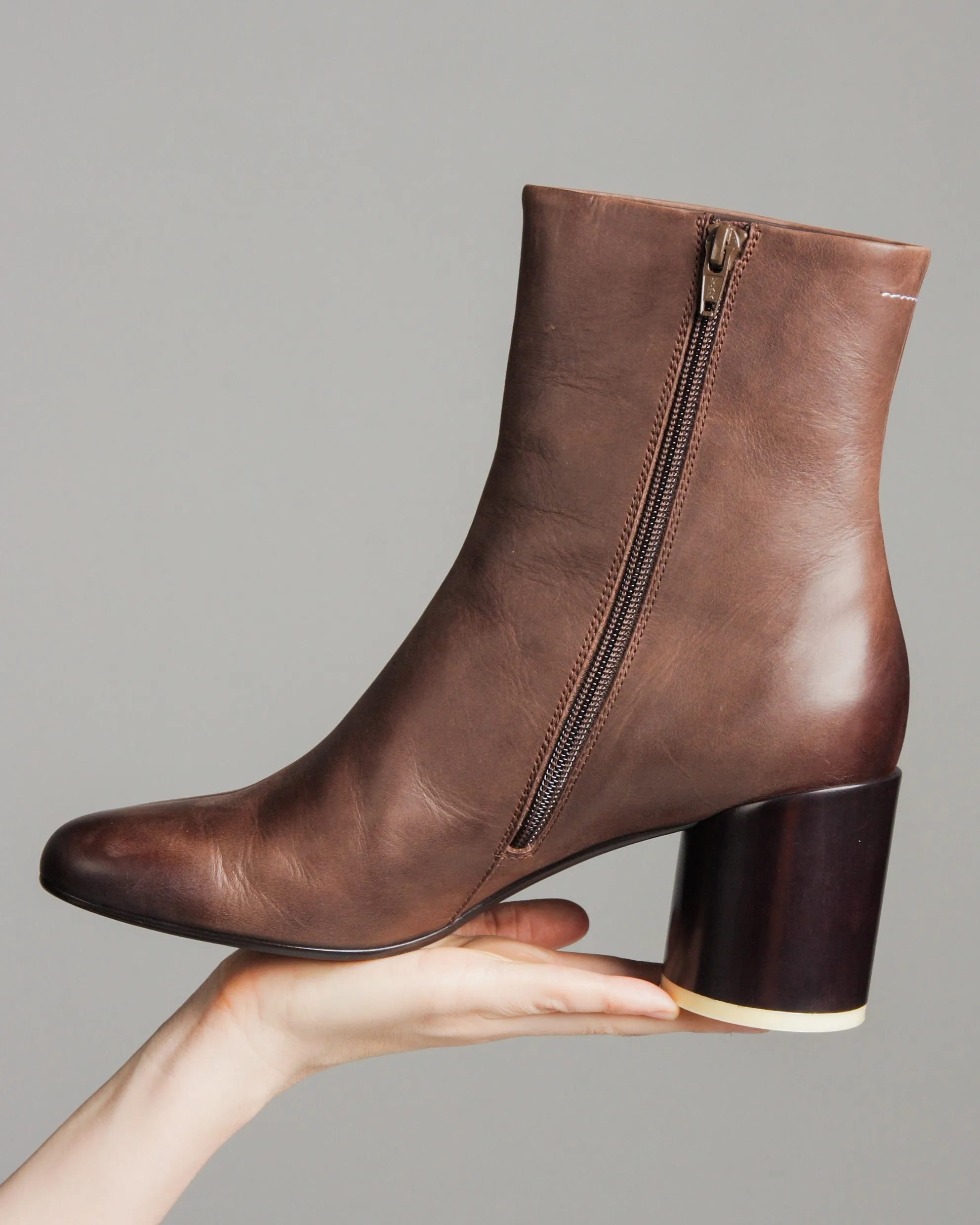 Chocolate Anatomic Boots