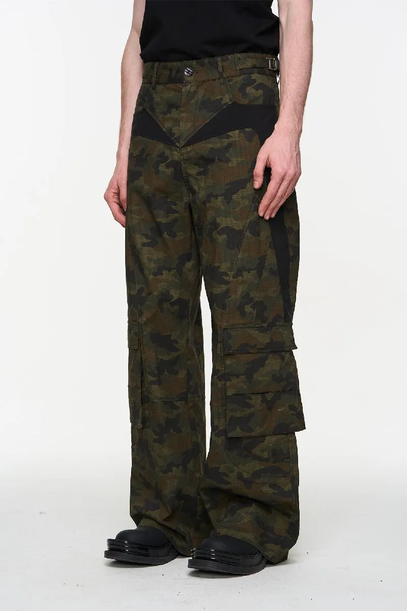 Contrast Camo Texture Cargo Pants b