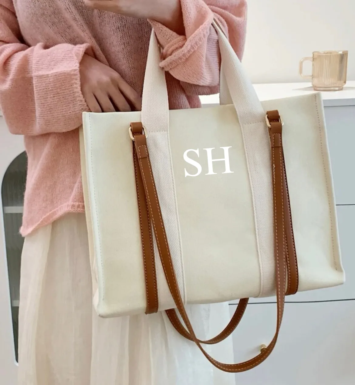 Cream and Brown Woody Tote Bag With Zip