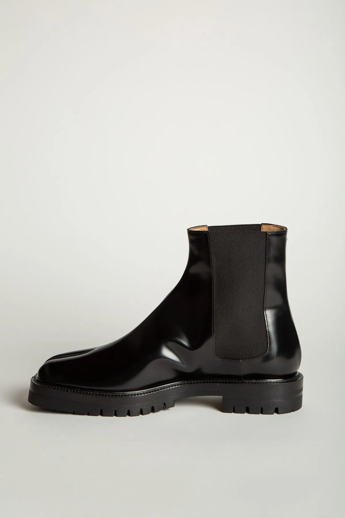 MAISON MARGIELA | TABI CHELSEA BOOTS