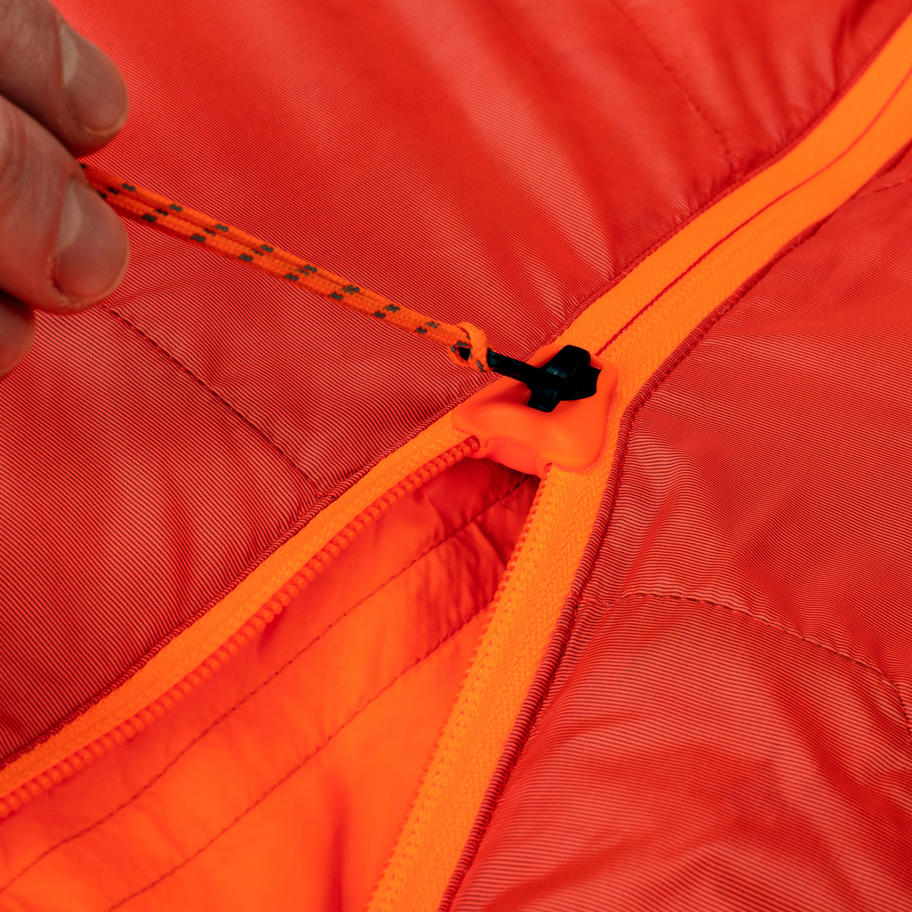 Mammut Perform Down Bag -7c Safety Orange | Buy Mammut Perform Down Bag -7c Safety Orange here | Outnorth