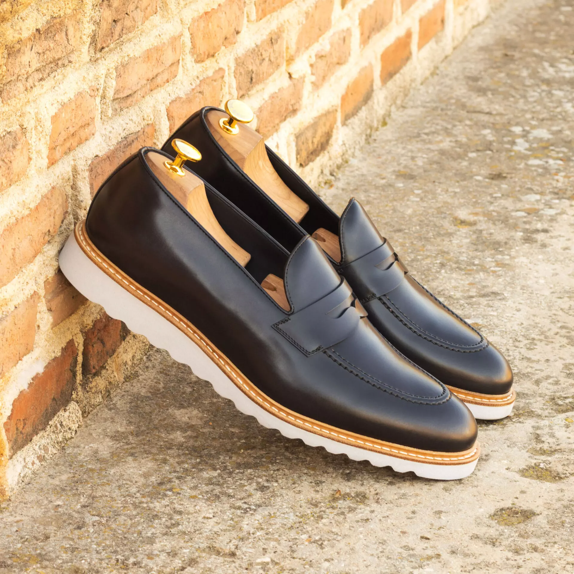--Mens Dress Loafer Shoe-