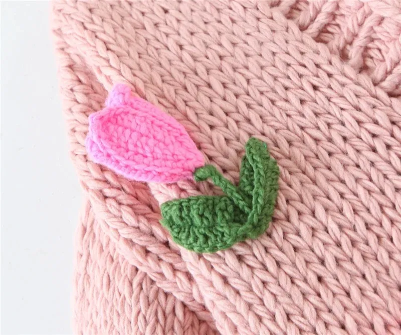 MIKAS KNITTED CARDIGAN