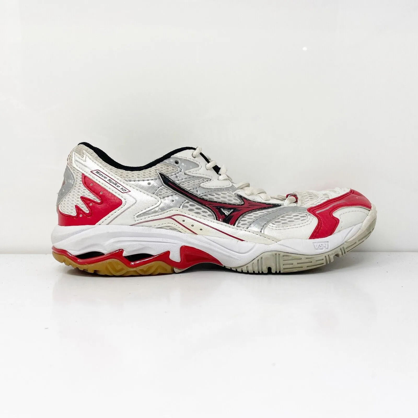 Mizuno Womens Wave Spike 12 430126 0010 White Running Shoes Sneakers Size 7