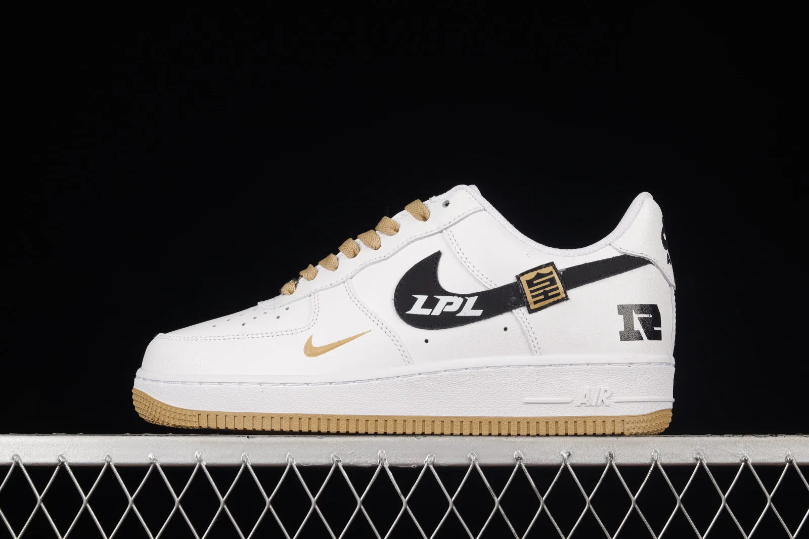 Nike Air Force 1 07 Low 3M White Black Brown AF1234-005