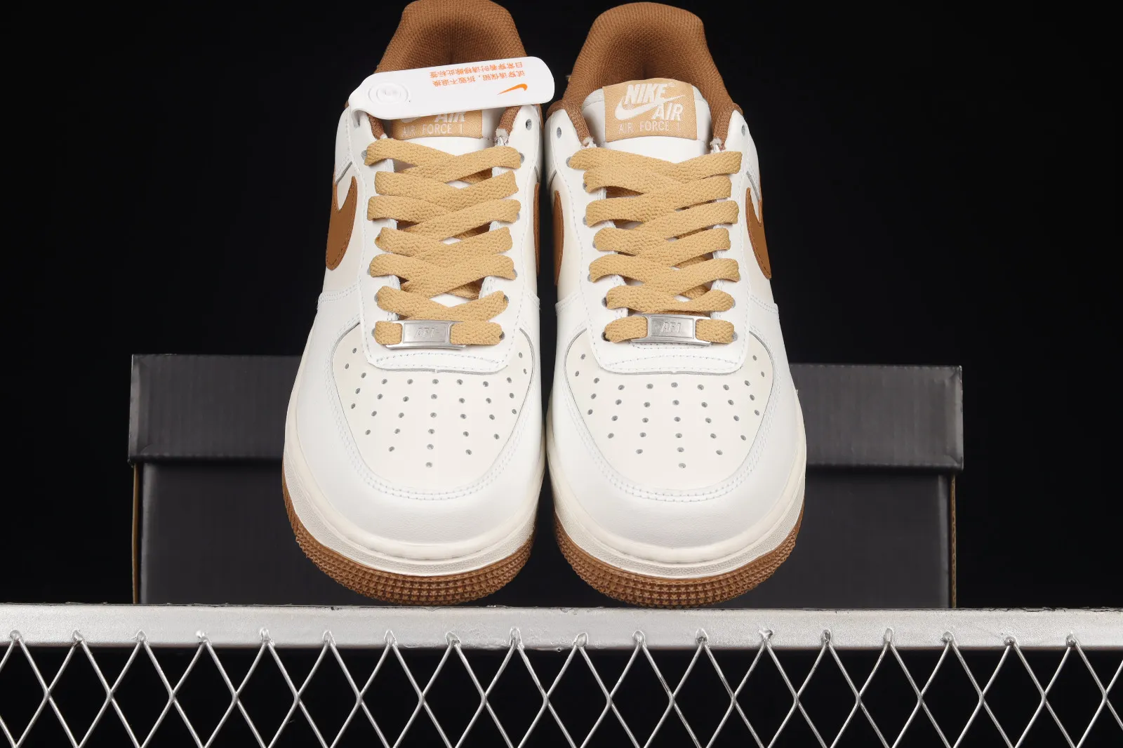 Nike Air Force 1 07 Low White Brown CW3388-204