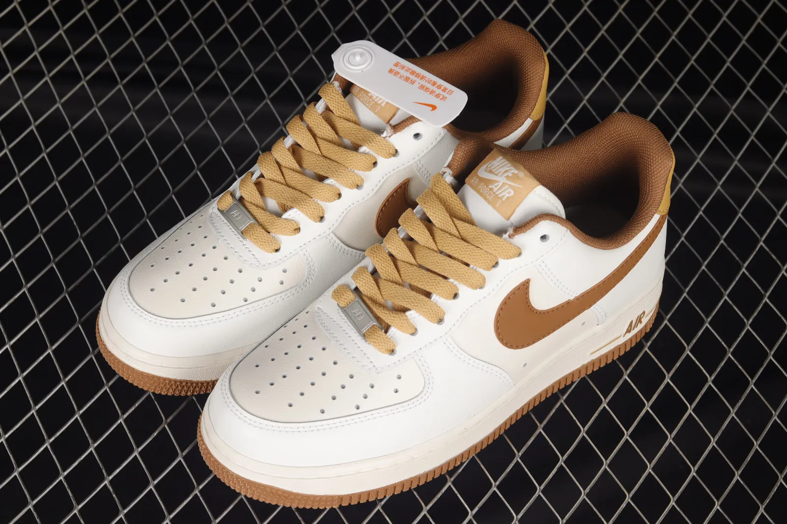 Nike Air Force 1 07 Low White Brown CW3388-204