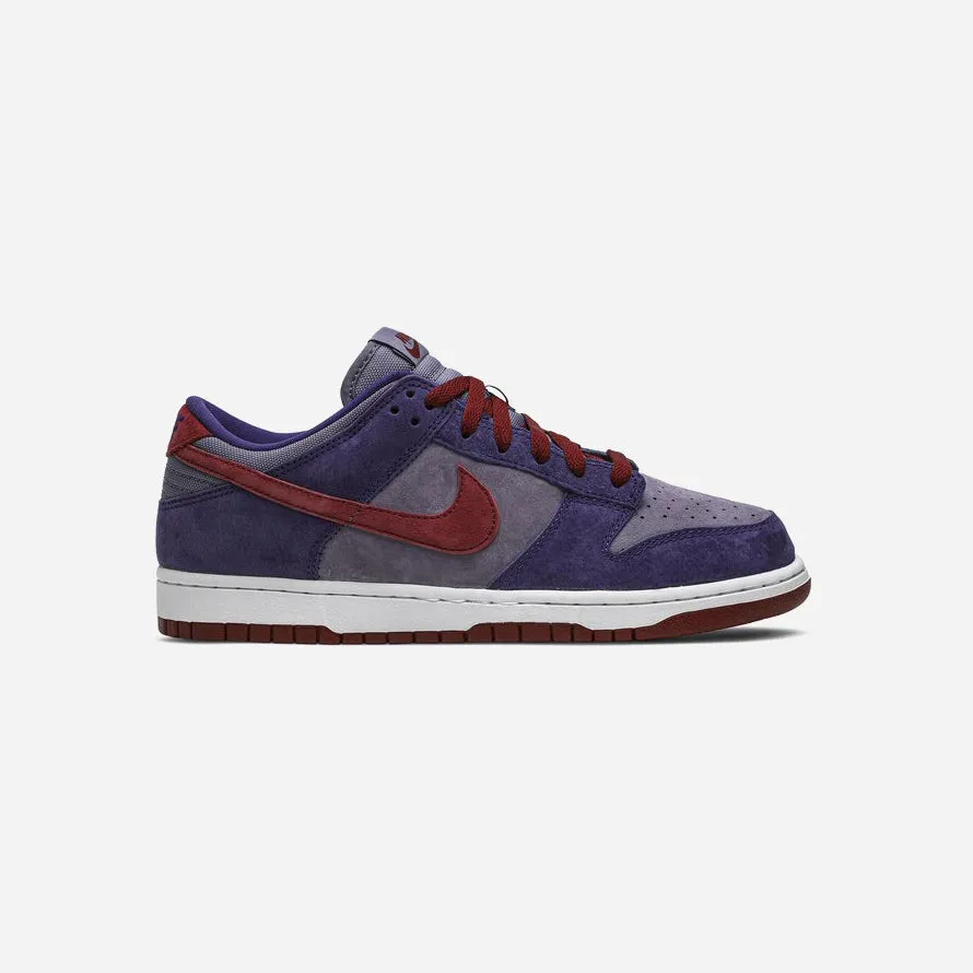 NIKE  DUNK LOW PLUM