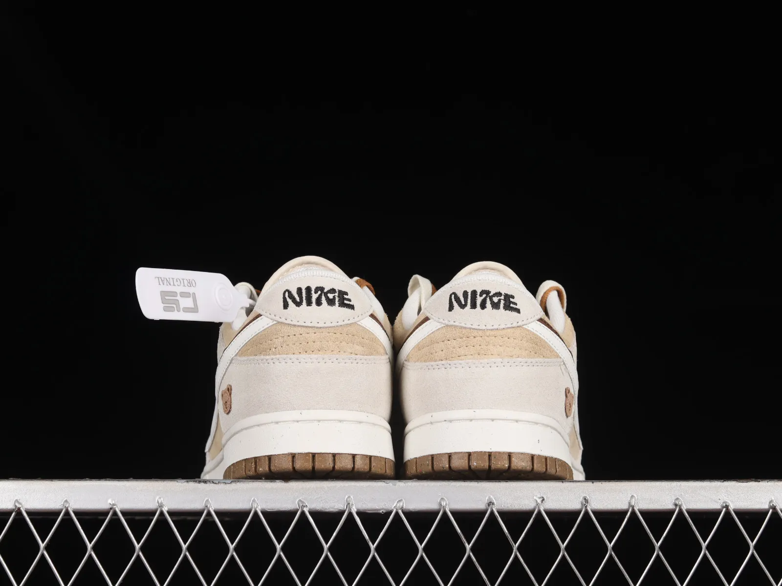 Nike SB Dunk Low 85 White Brown Black DO9457-113