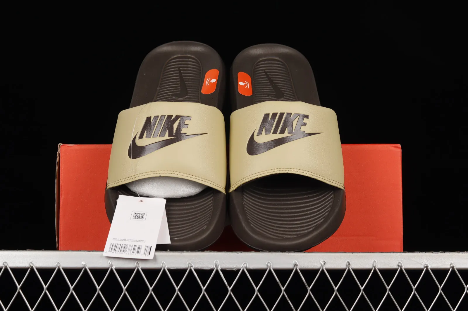 Nike Victori One Slide Wheat Grass Baroque Brown CN9675-701