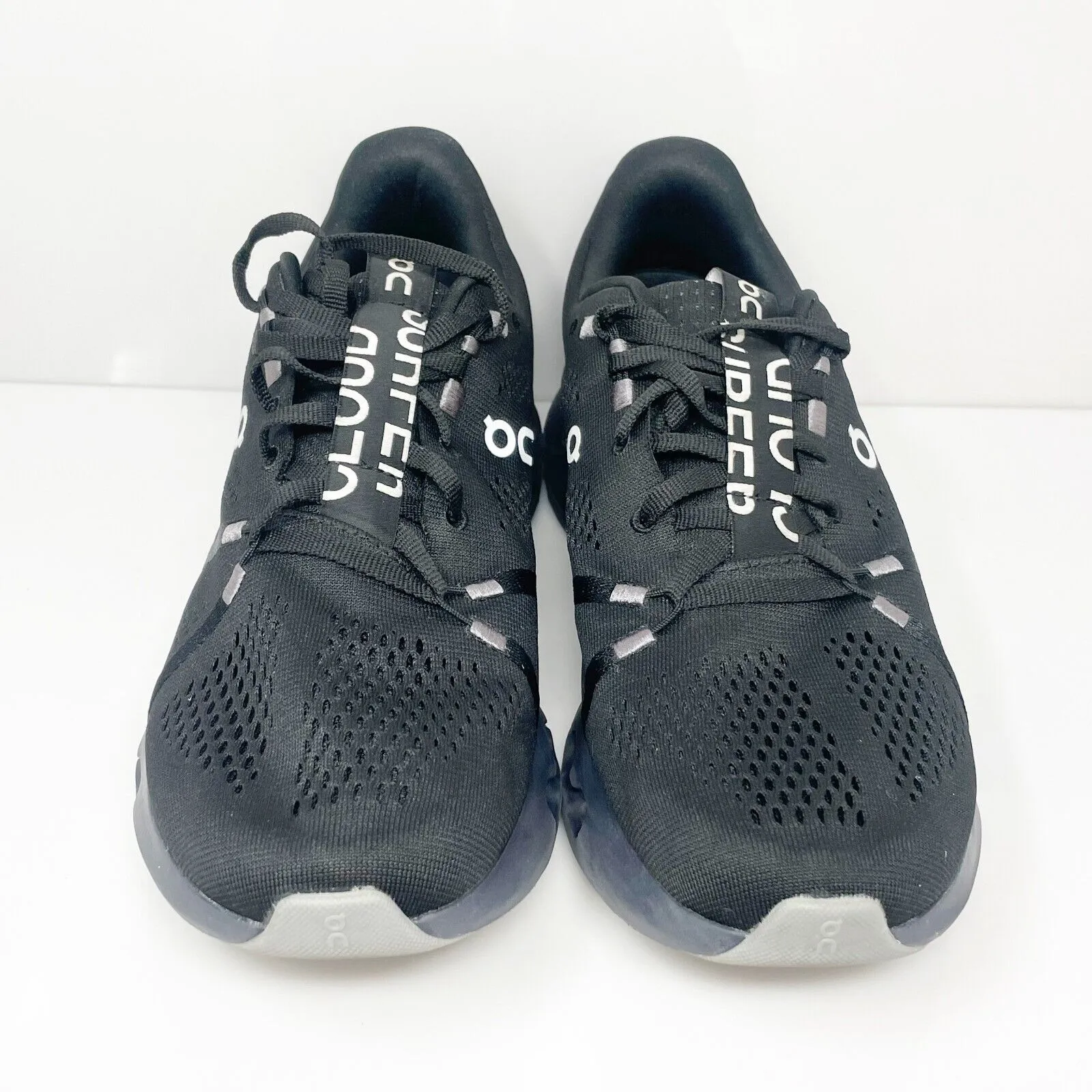 On Mens Cloudsurfer Black Running Shoes Sneakers Size 9