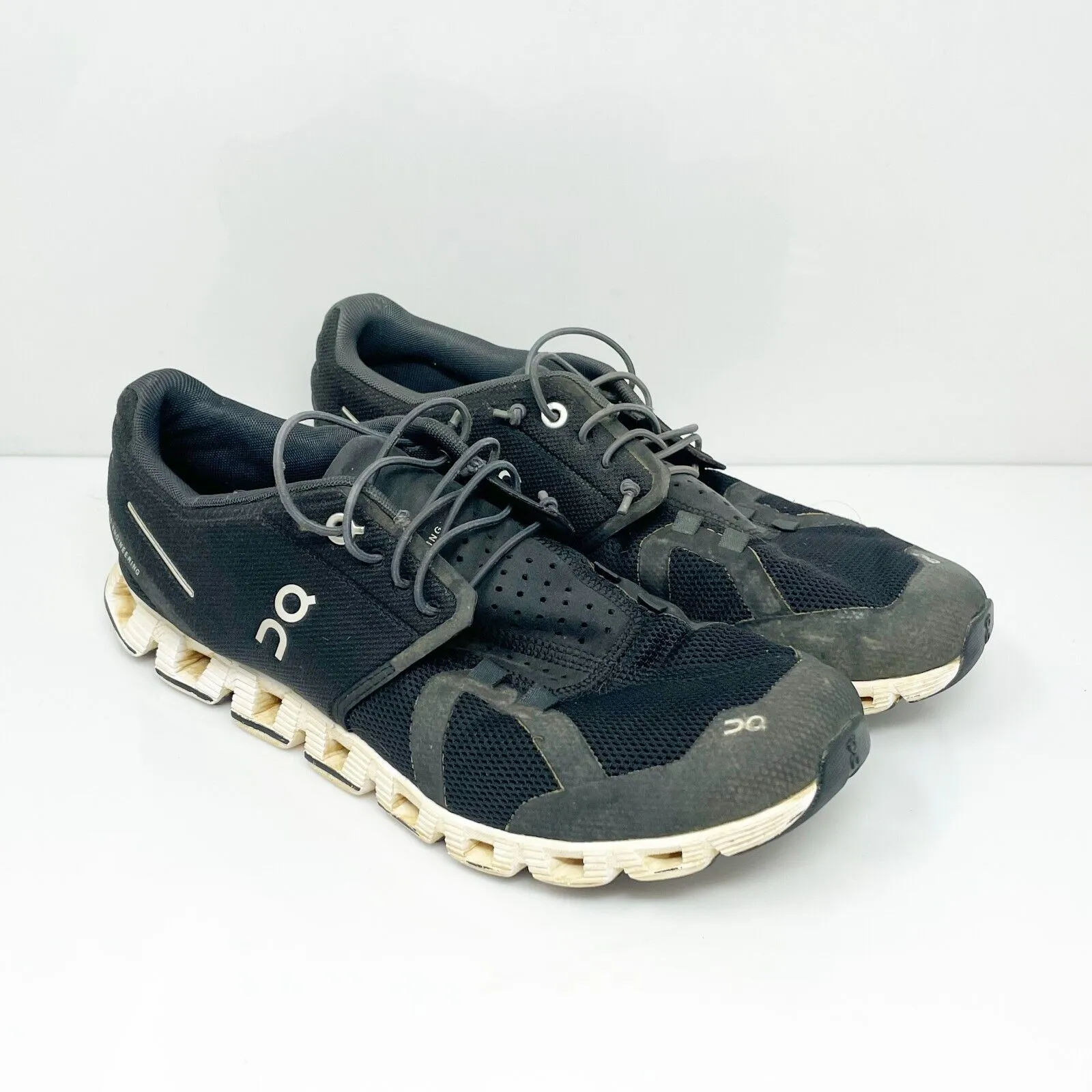 On Womens Cloud 5 Black Running Shoes Sneakers Size 9