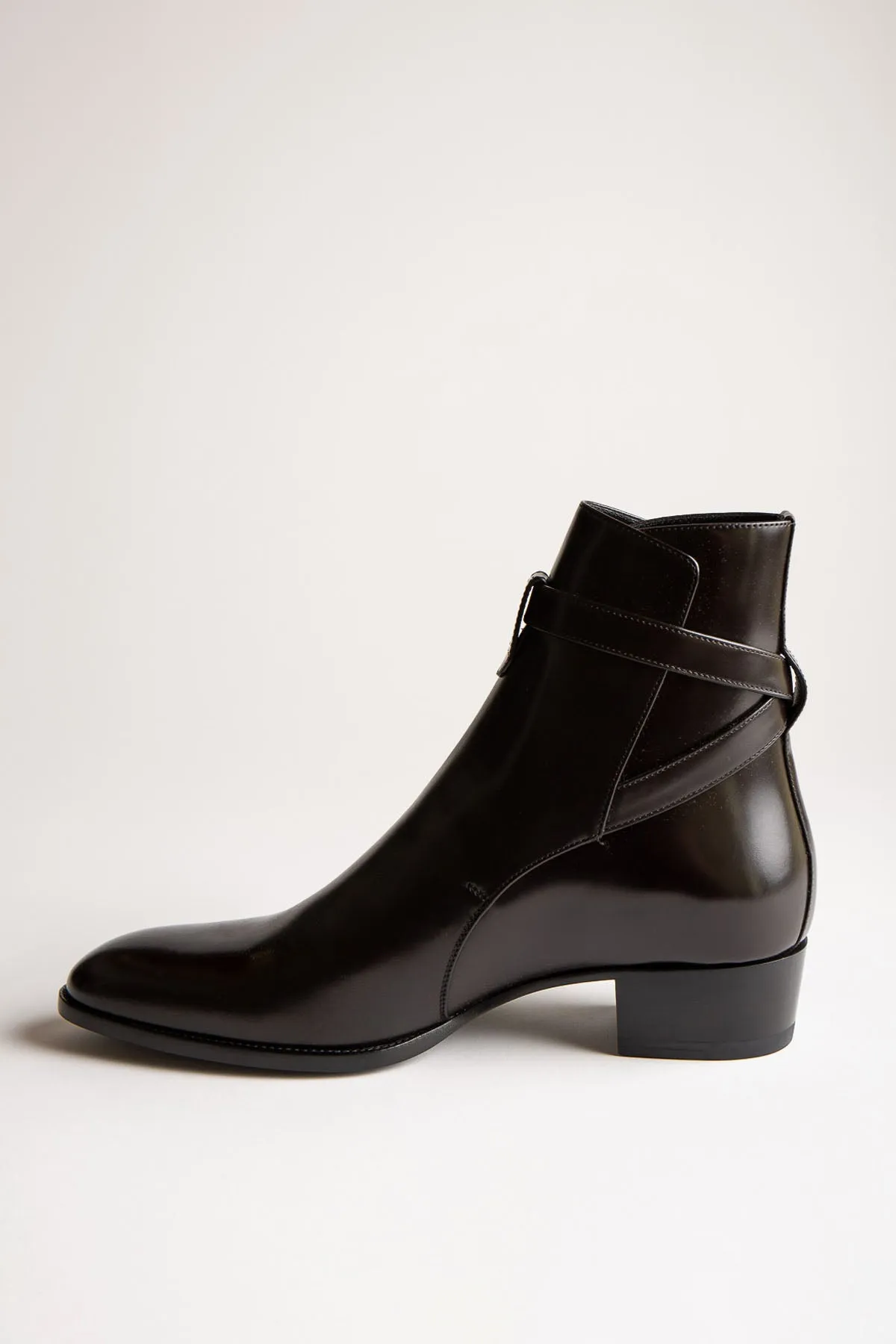 SAINT LAURENT | WYATT CHELSEA BOOTS