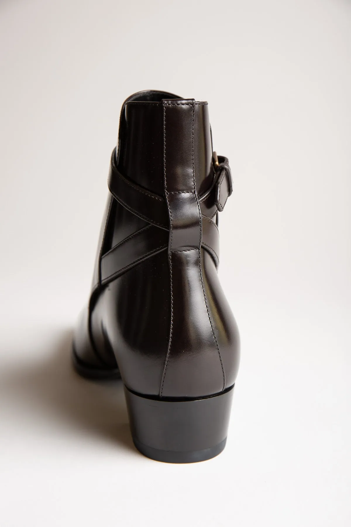 SAINT LAURENT | WYATT CHELSEA BOOTS