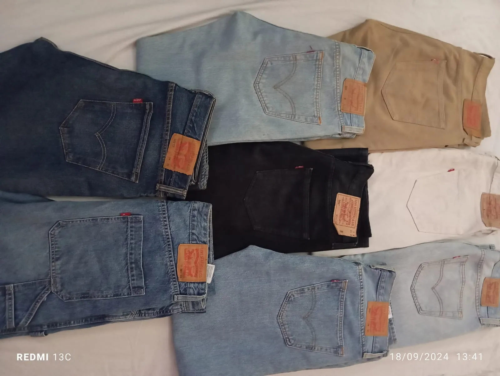 TAV#8 Men Levis Jeans