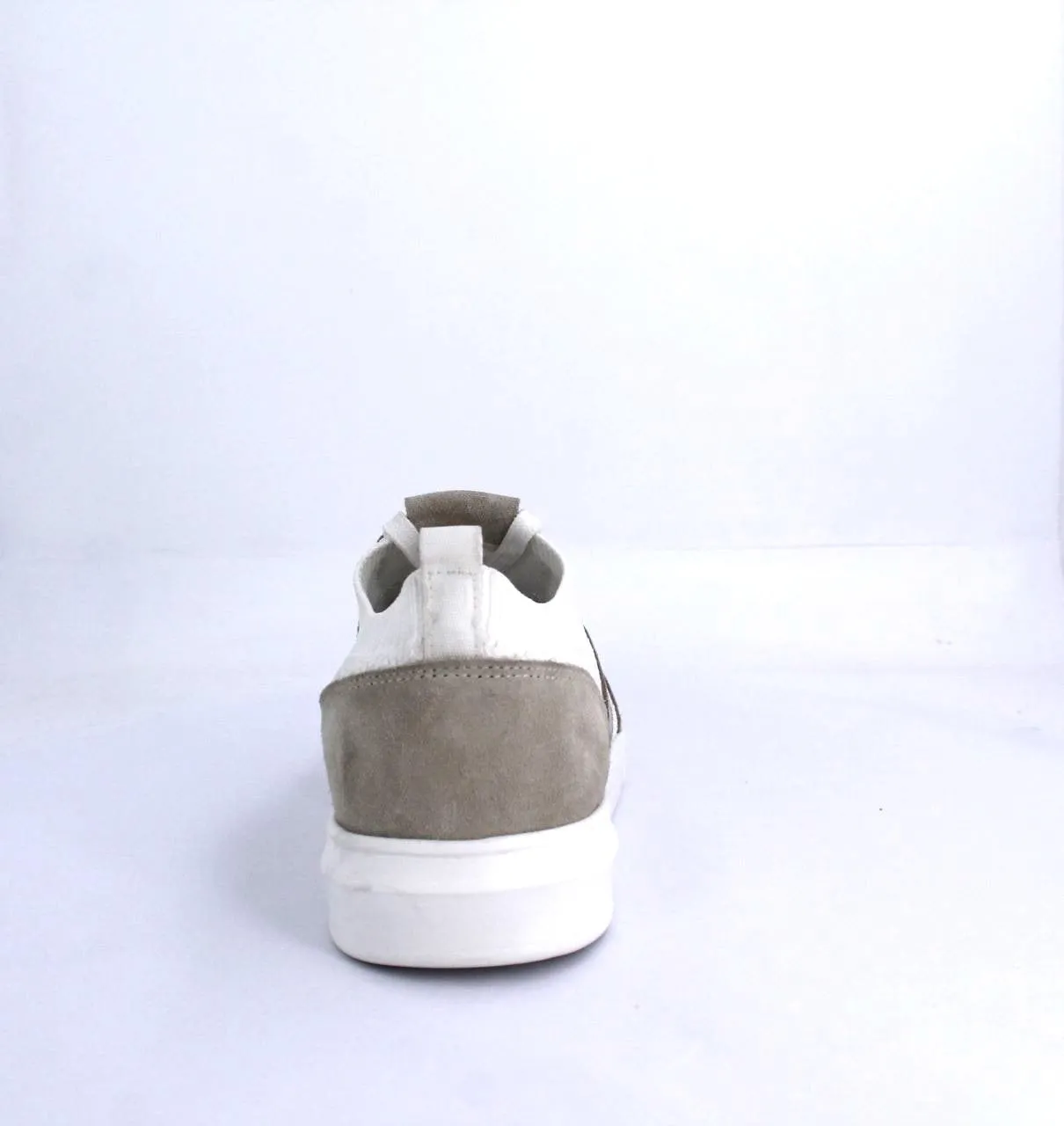 VESTRO SNEAKERS-WHITE